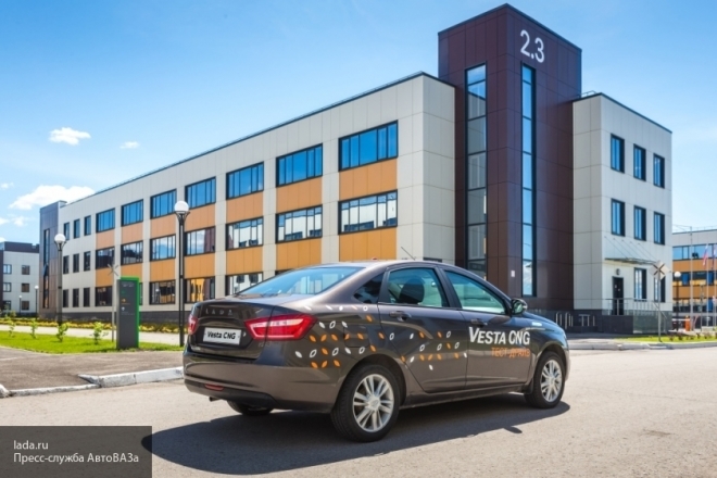 «АвтоВАЗ» запустил продажи Lada c серийной газобаллонной установкой