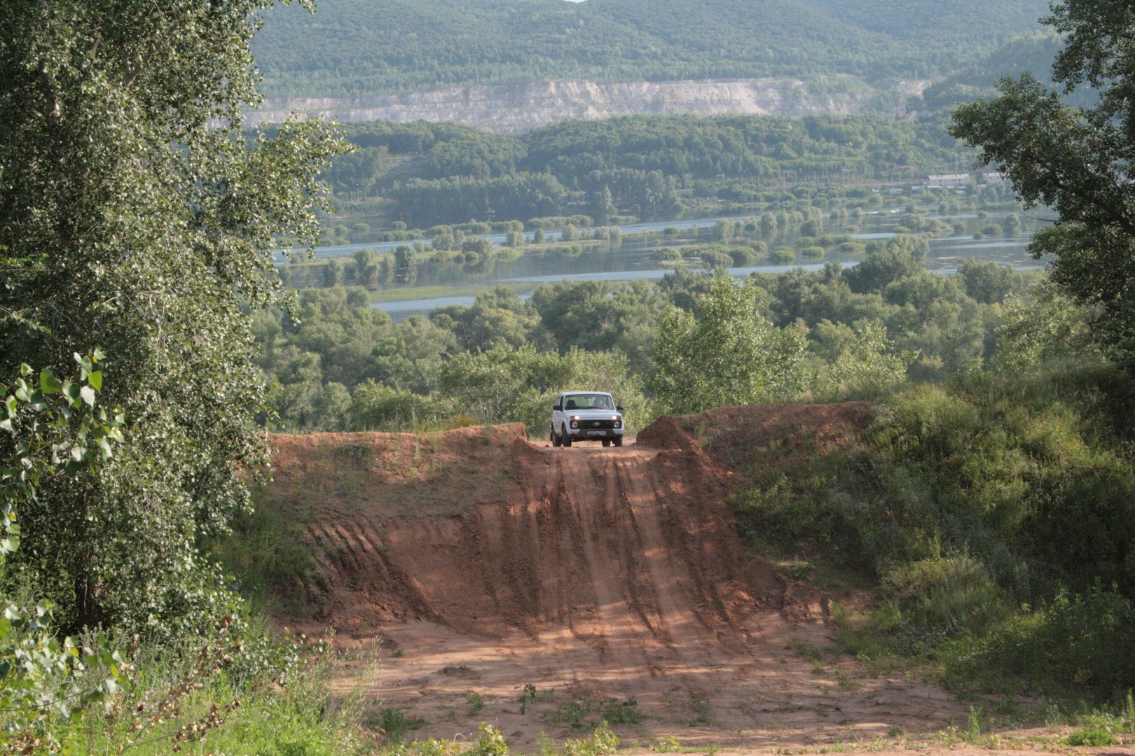 15 ИЮЛЯ - ОТГРЕМЕЛ ЮБИЛЕЙ АВТОМОБИЛЯ ЛЕГЕНДЫ LADA 4х4