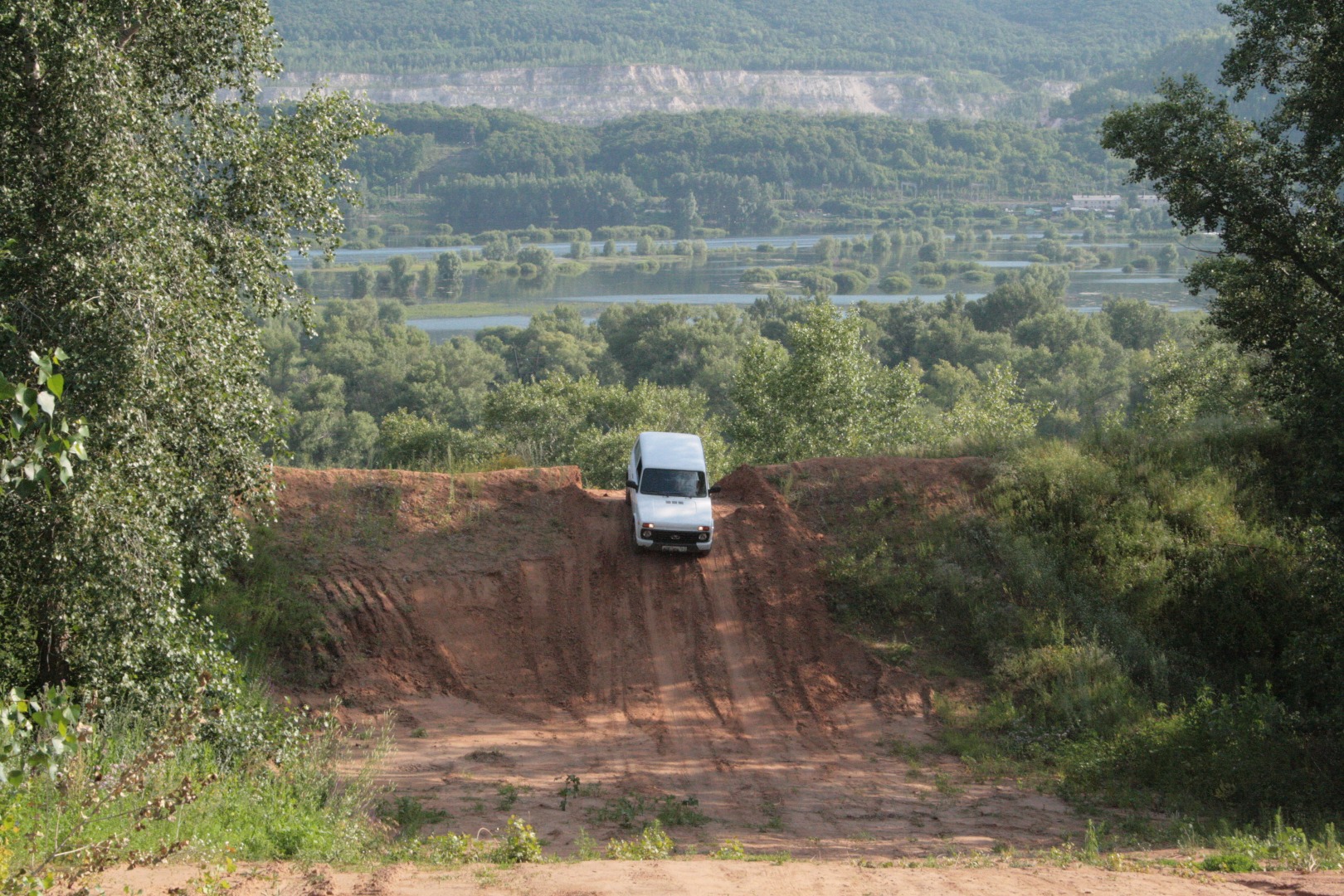 15 ИЮЛЯ - ОТГРЕМЕЛ ЮБИЛЕЙ АВТОМОБИЛЯ ЛЕГЕНДЫ LADA 4х4