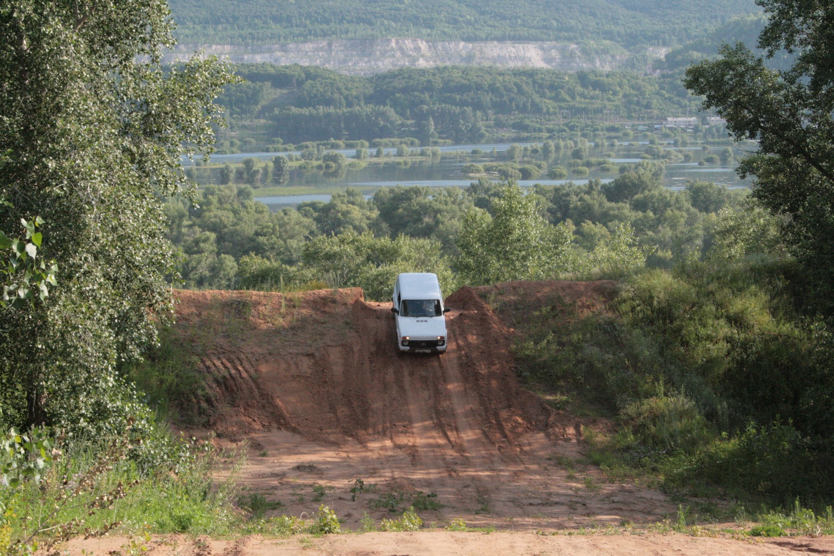 15 ИЮЛЯ - ОТГРЕМЕЛ ЮБИЛЕЙ АВТОМОБИЛЯ ЛЕГЕНДЫ LADA 4х4