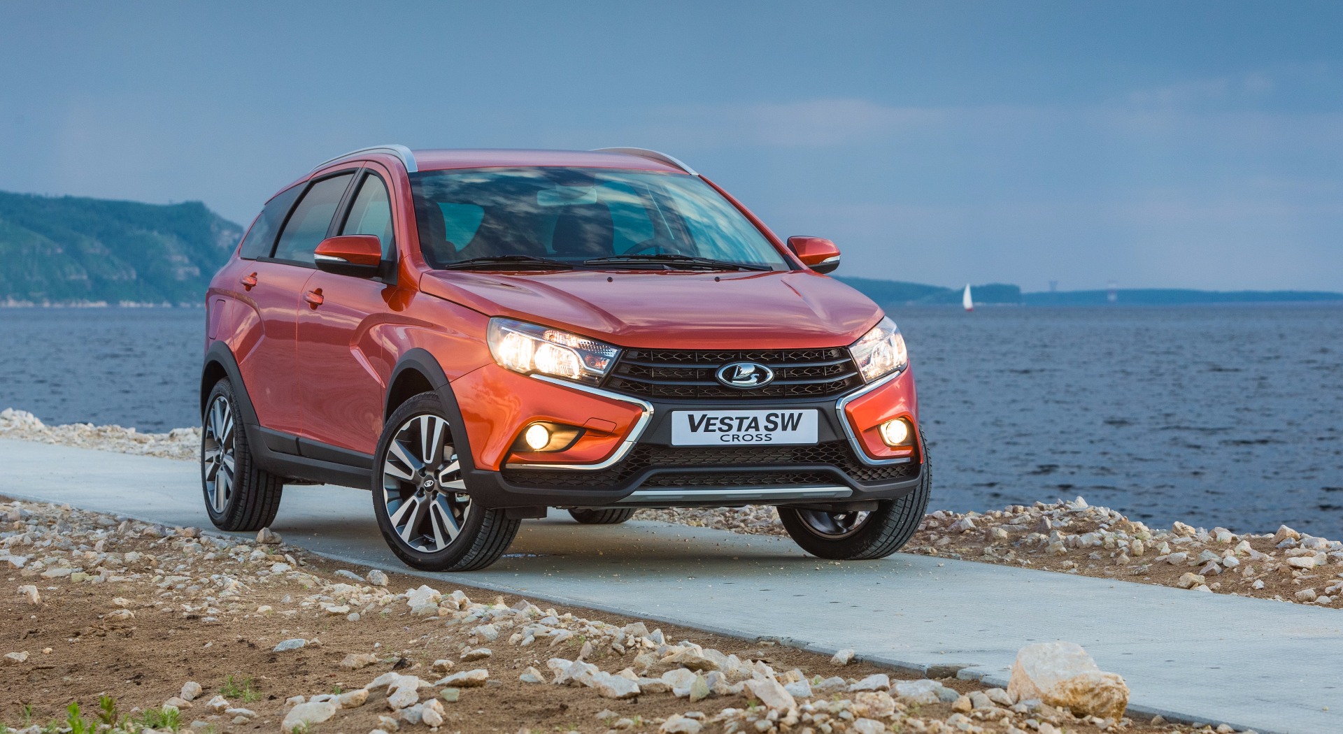 LADA Vesta SW Cross и LADA Vesta SW: ломая стереотипы