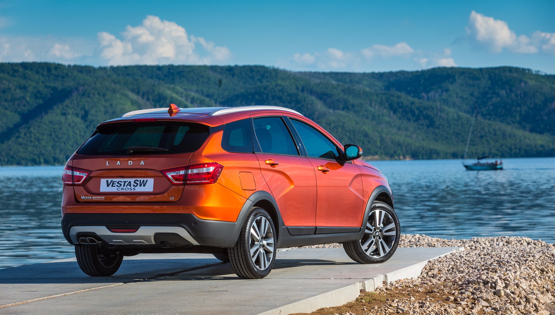 LADA Vesta SW Cross и LADA Vesta SW: ломая стереотипы