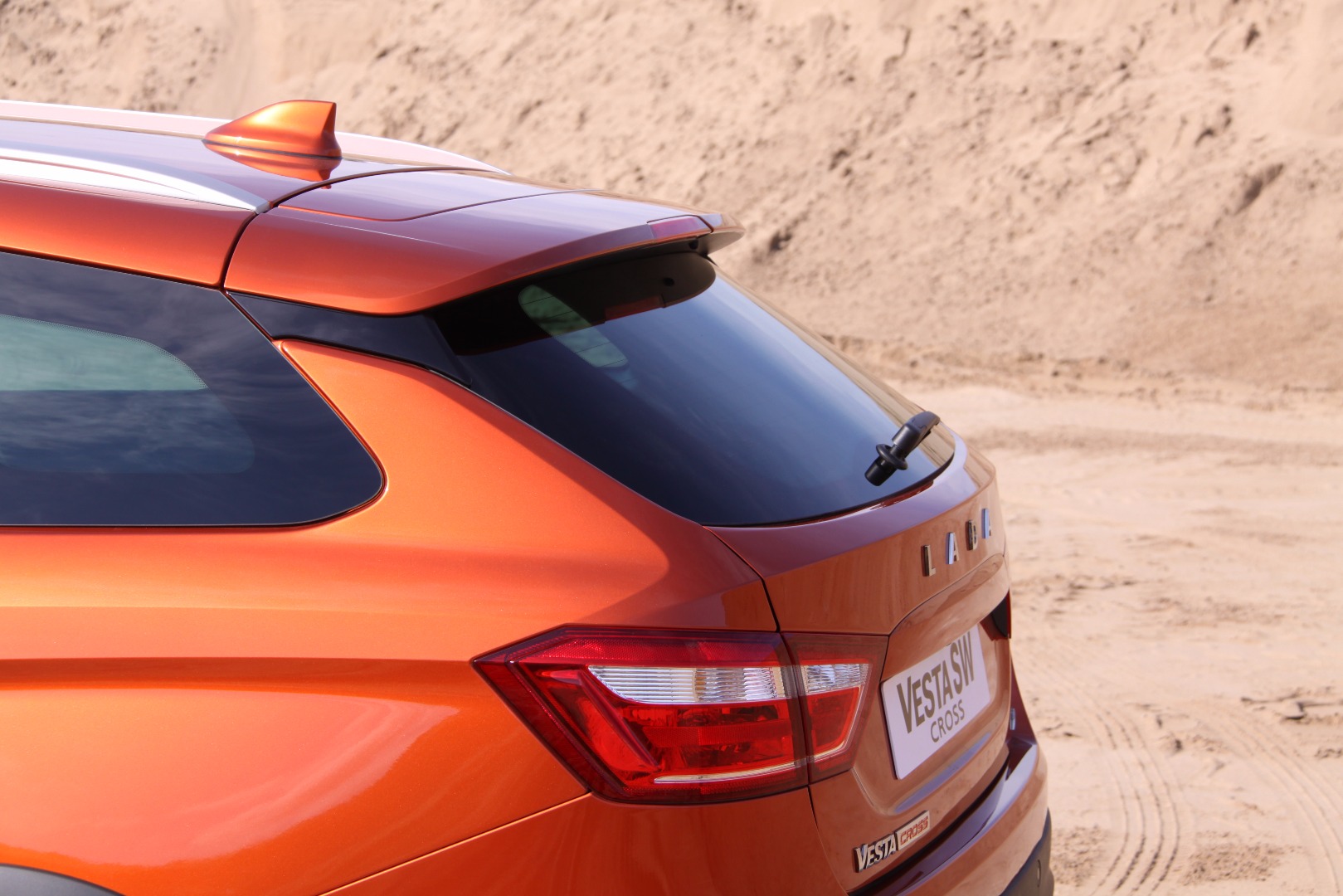 LADA Vesta SW Cross и LADA Vesta SW: ломая стереотипы