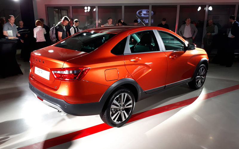 САМАРА-АВТО РАСКРЫВАЕТ СЕКРЕТЫ ПРЕЗЕНТАЦИЙ НОВЫХ МОДЕЛЕЙ LADA